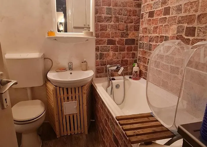 In City's Heart Apartment *